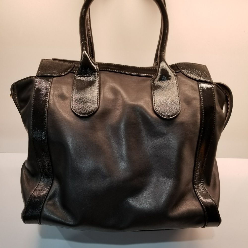 Badgley Mischka Black Leather Handbag - Picture 3 of 8